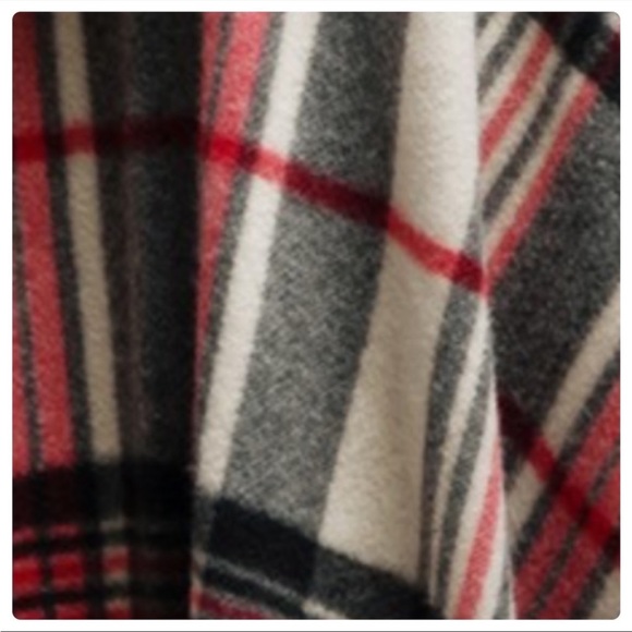 BOHO AUTUMN PLAID COZY RUANA IN RED - Picture 6 of 7